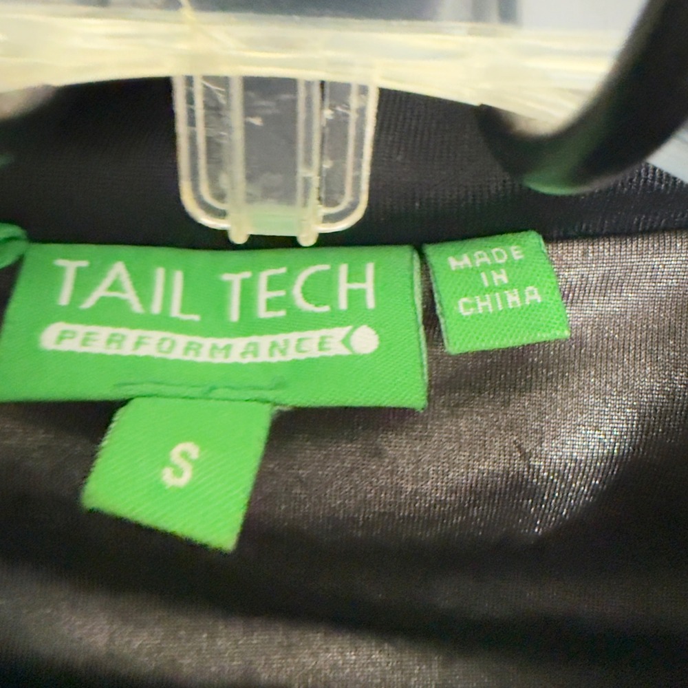 Tail Tech Small Performance Dark Gray Quilted Act… - image 6